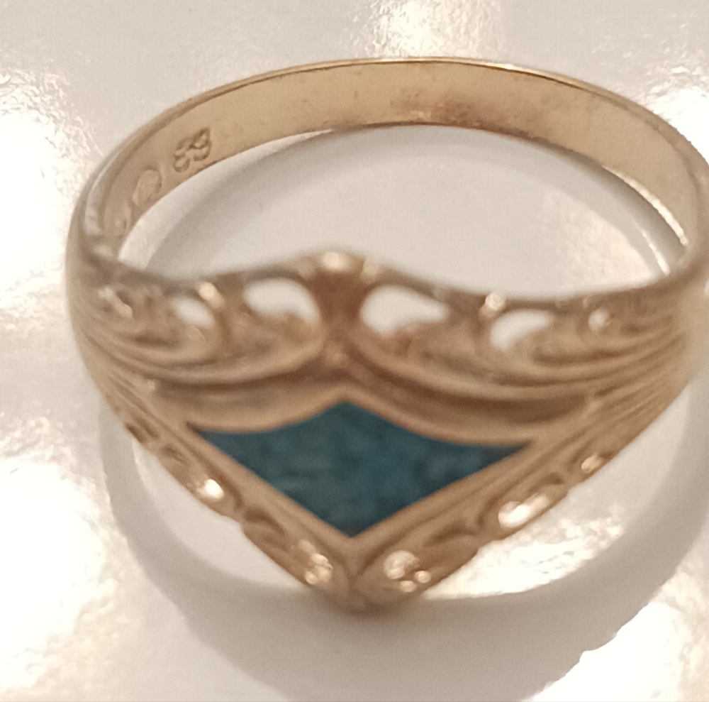 Ring - Picture 2 of 7